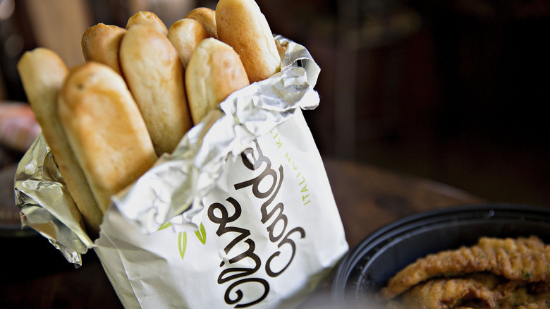 Olive Garden breadsticks