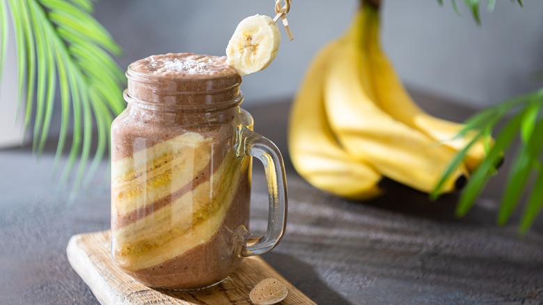 Frozen banana smoothie
