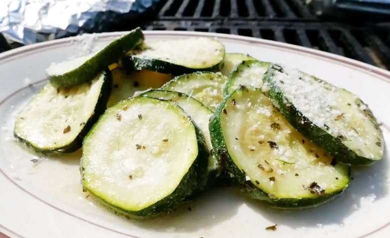 Easy Grilled Zucchini and Squash Foil Packets