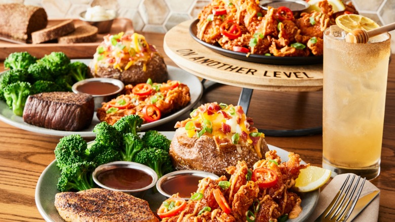 Outback Steakhouse's new "Sweet Heat Season" items