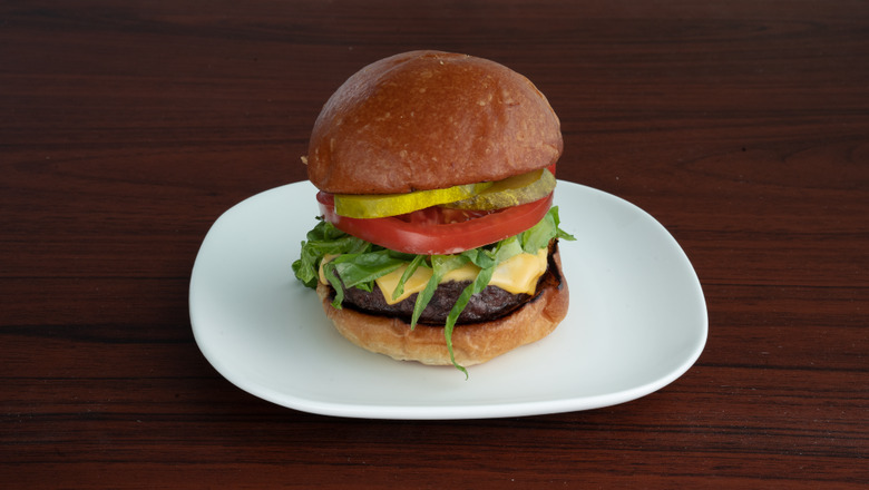 Paisanos Butcher Burger