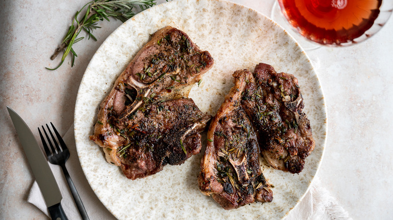 lamb shoulder on plate 
