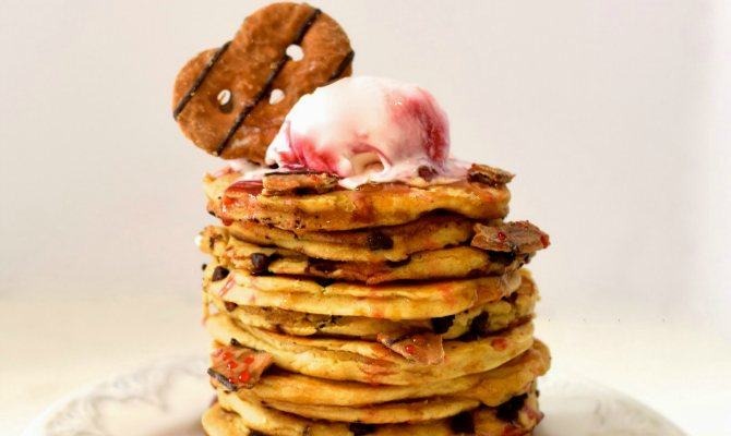 Pretzel Crisps Peanut Butter Chocolate Crunch Pancakes