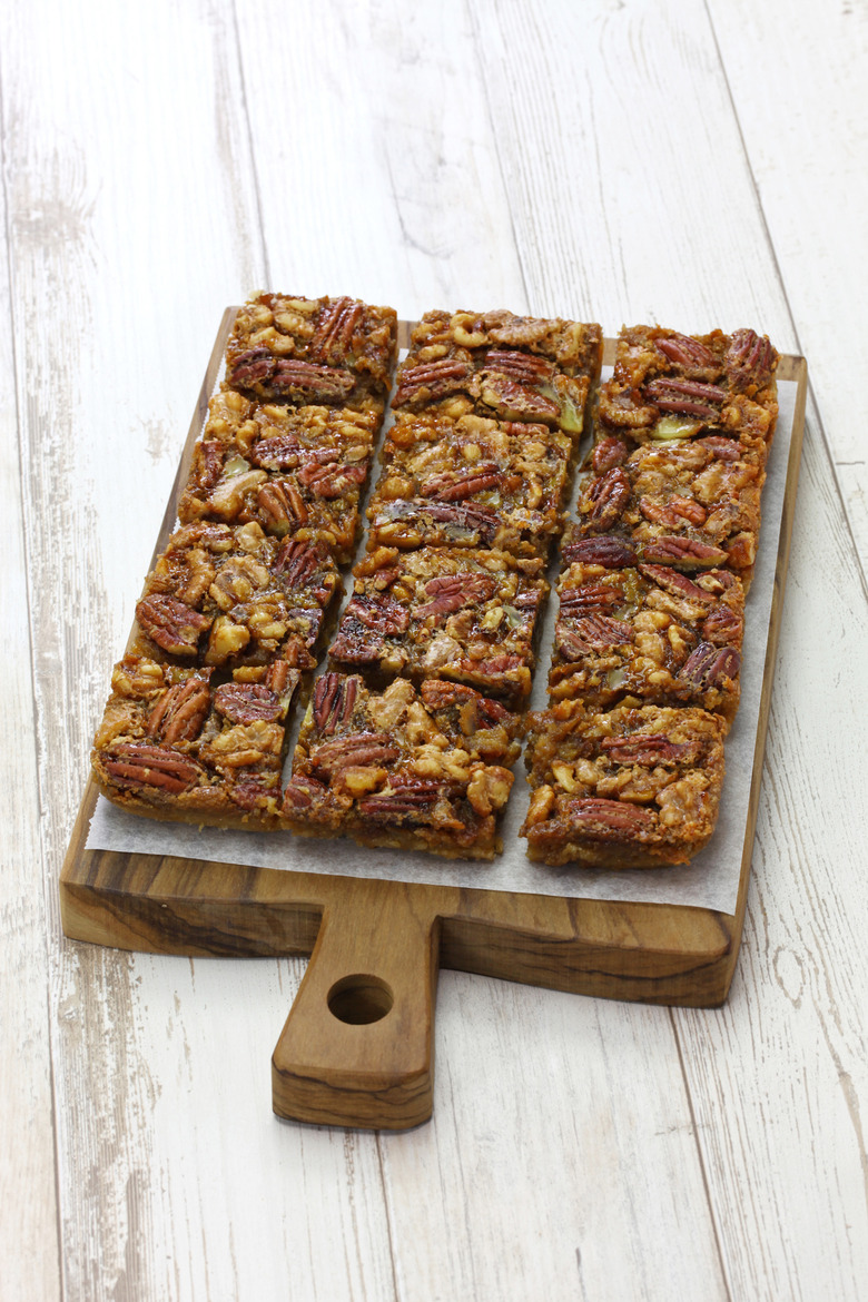 Pecan Pie Bars recipe - The Daily Meal