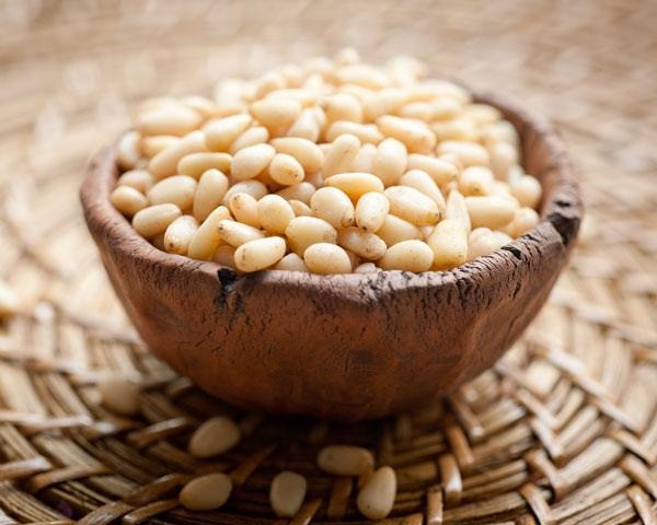healthiest nuts