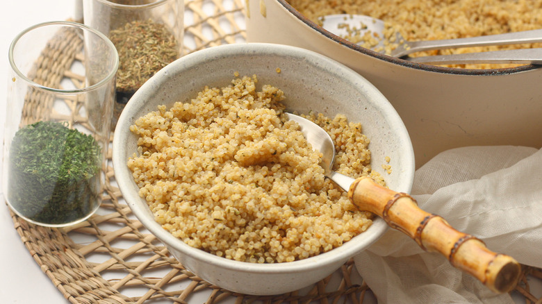 cooked quinoa in white bowl