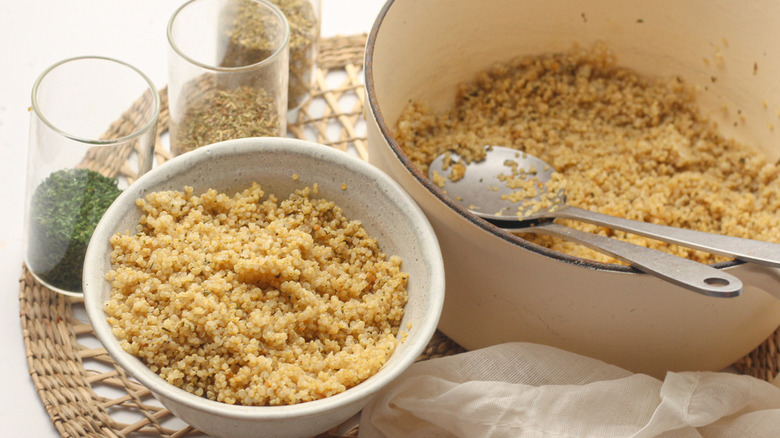 cooked quinoa in white bowl