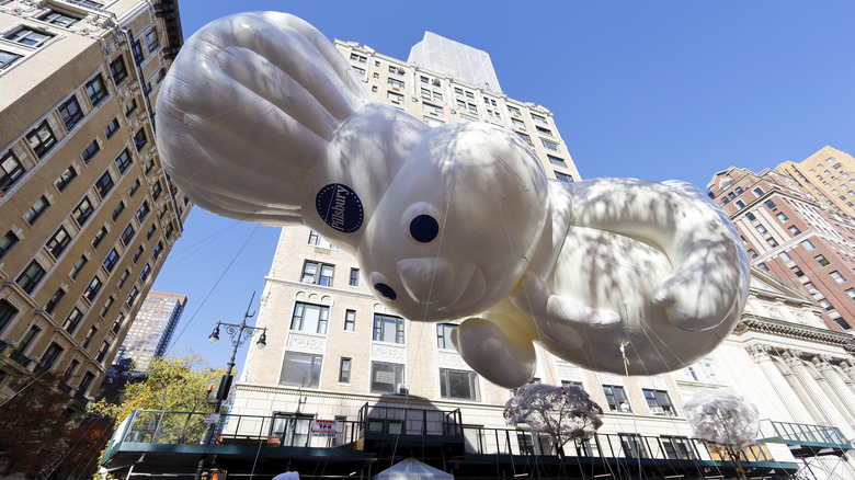Pillsbury doughboy Thanksgiving float