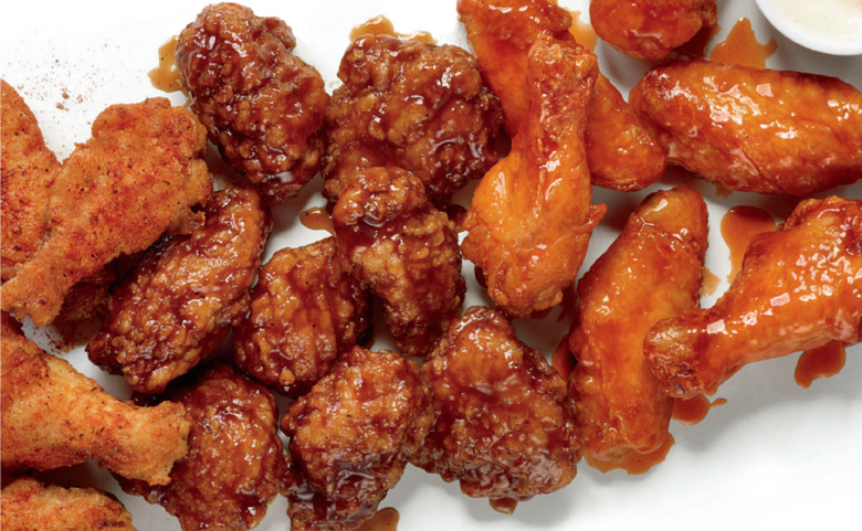 pizza hut nashville hot chicken wings