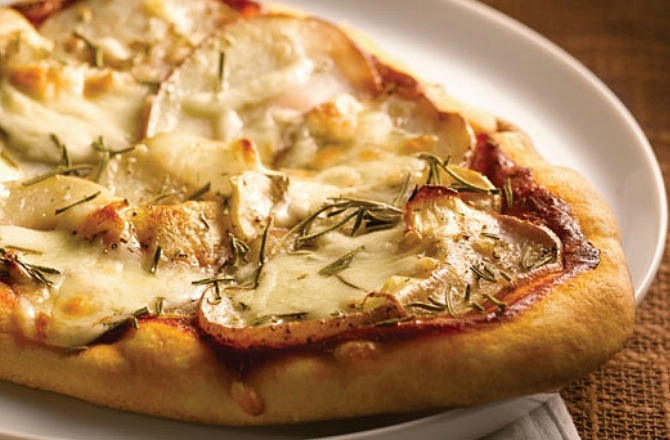 Potato and Mozzarella Naan Pizza