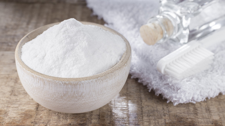 Bowl of white powdered vinegar
