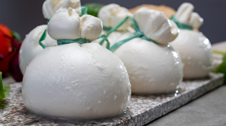 Balls of fresh burrata