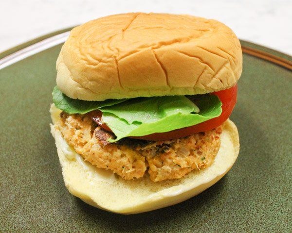 Quick and Easy Salmon Burgers
