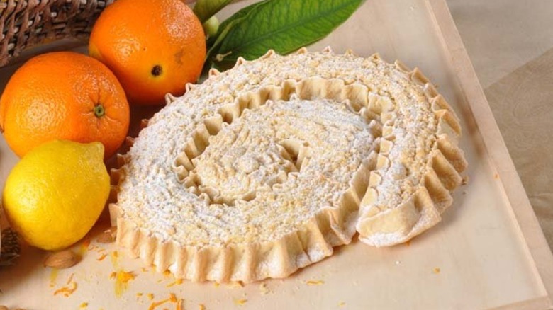Rab cake with citrus fruits