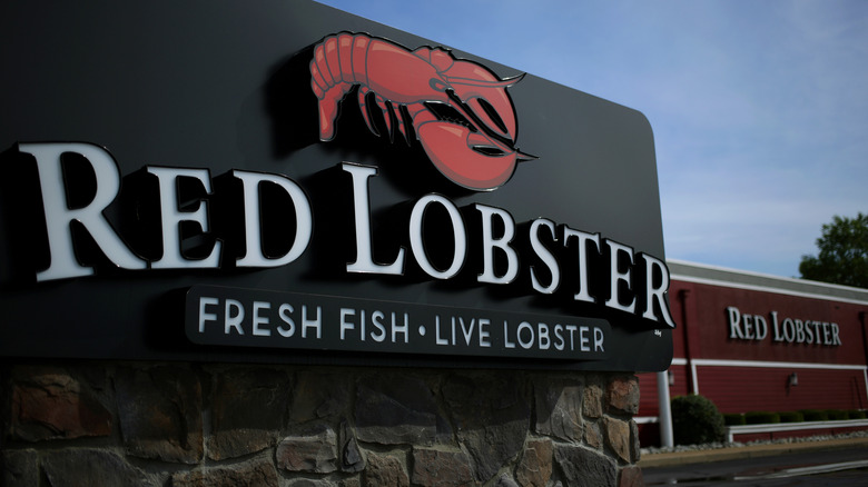 Red Lobster sign