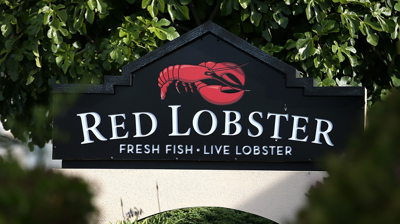 Red Lobster sign