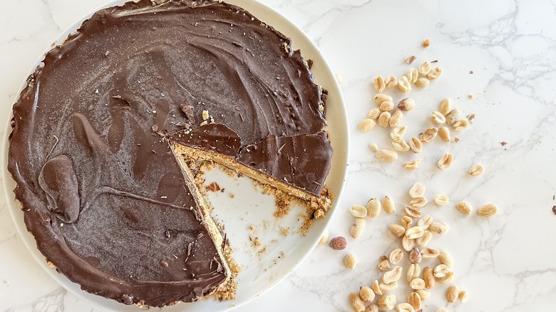 peanut butter cup pie