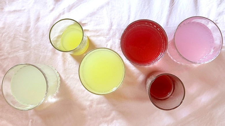Crystal Light Vodka Refreshers lemonade and wild strawberry in glasses: DIY, canned, and vodka shot