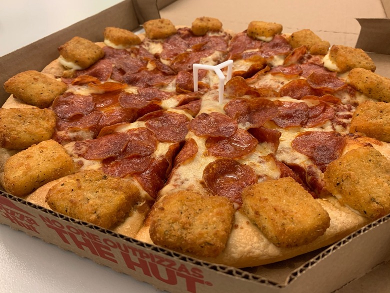 pizza hut mozzarella poppers