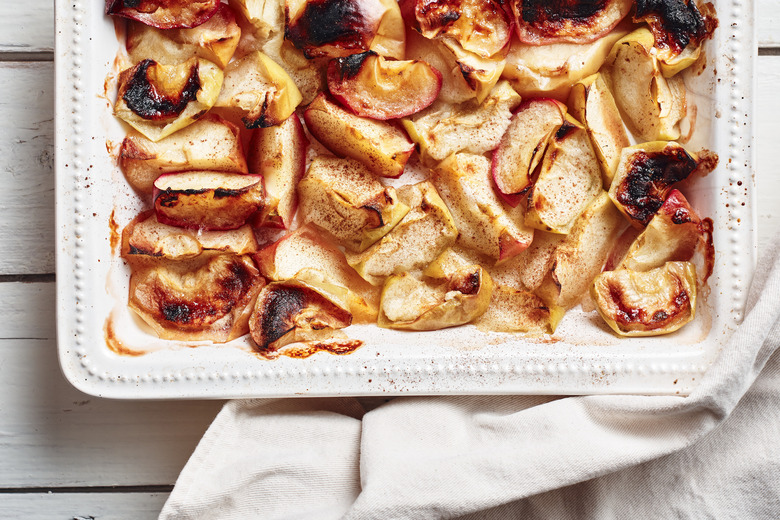 Roasted Apples recipe - The Daily Meal