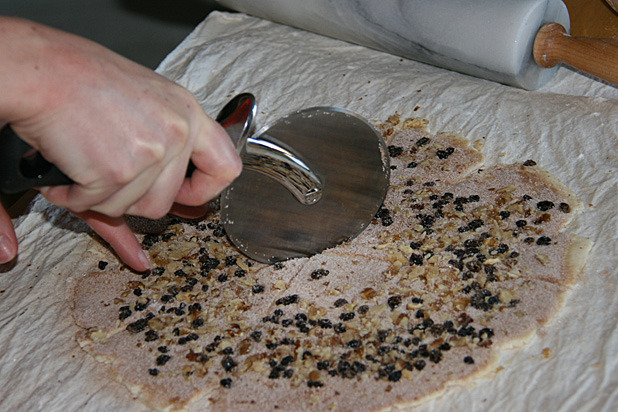 Cutting the dough