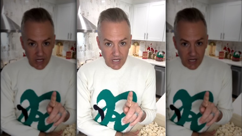 Ross Mathews and talking on a Rossipe video