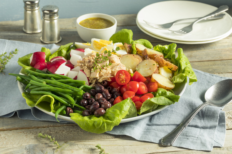 Salade Niçoise recipe - The Daily Meal