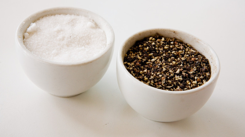 Salt and pepper in bowls