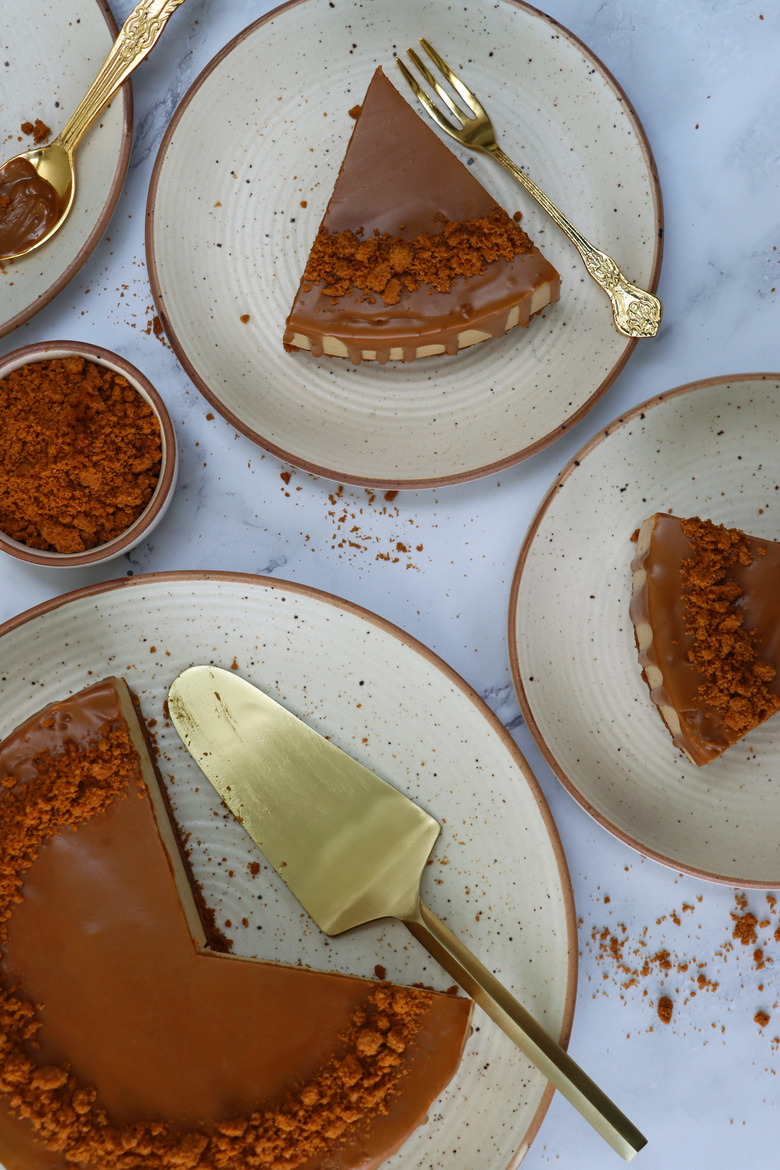 Salted Caramel Chocolate Pie recipe - The Daily Meal