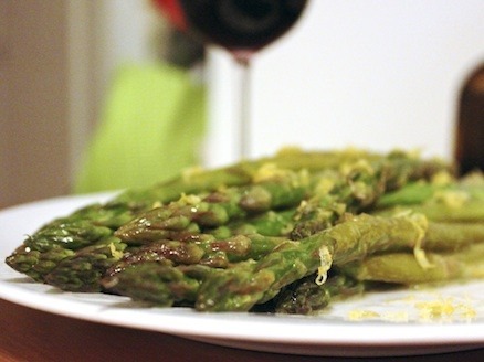 Sautéed Asparagus with Lemon Butter Sauce
