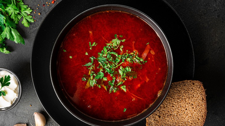 Borscht soup with bread