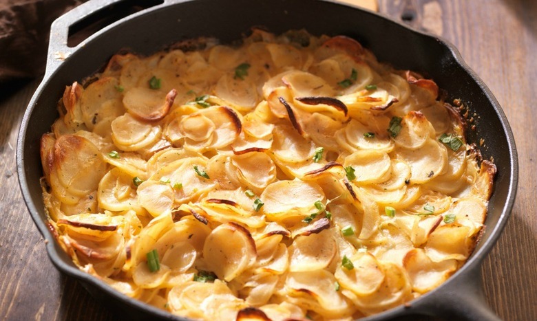 scalloped potaotes