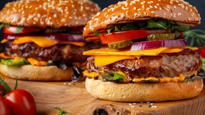 Two cheeseburgers