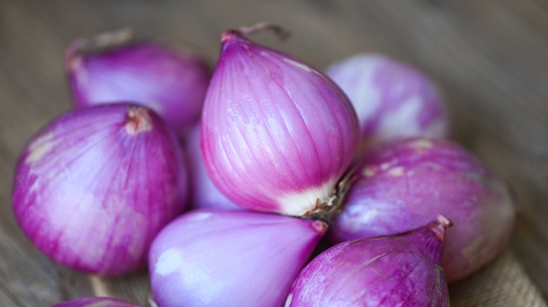 peeled fresh shallots