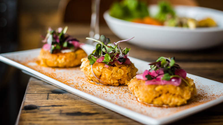 Crab cakes