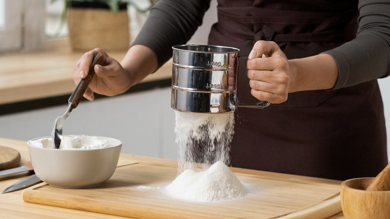 flour being sifted