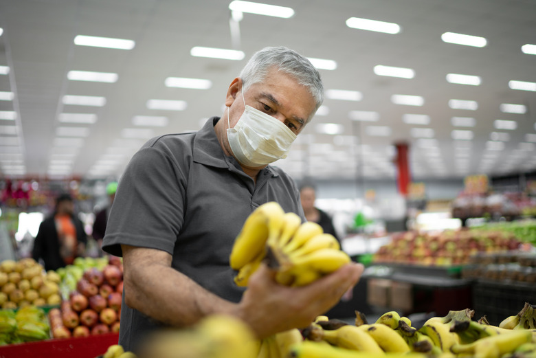 face mask grocery store