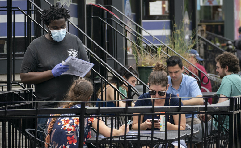 outdoor dining reopen coronavirus