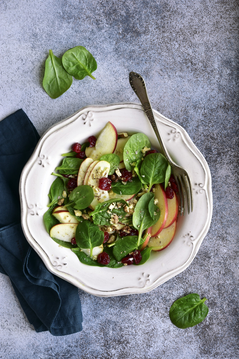Spinach Salad With Apple Vinaigrette recipe - The Daily Meal