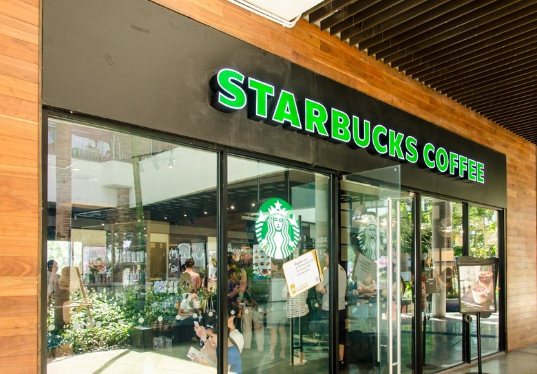 starbucks bathroom policy