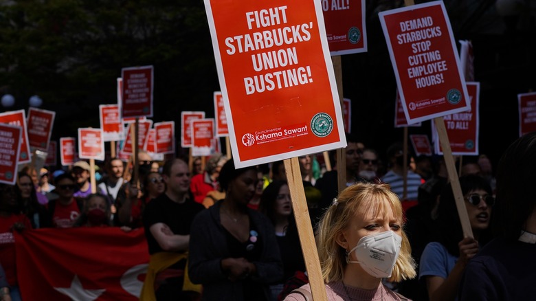 A rally in support of unionization efforts by Starbucks baristas