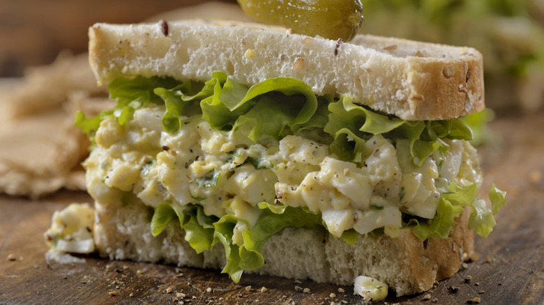 Cross-section of egg salad sandwich