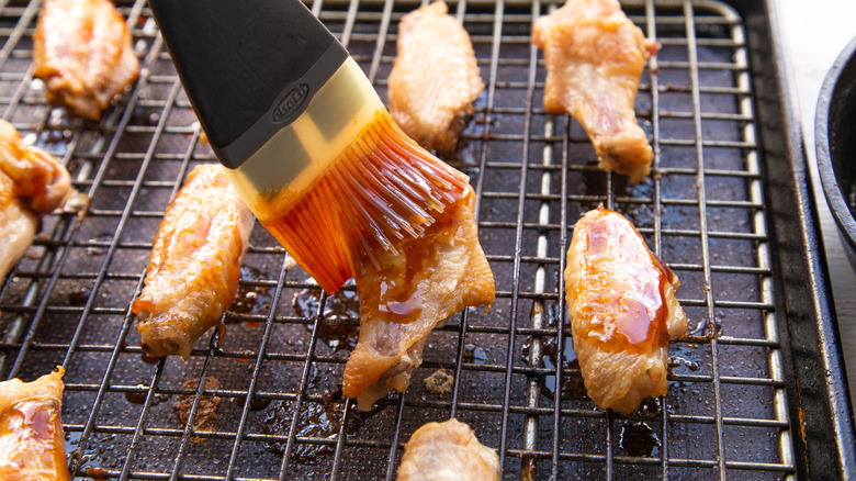 glaze on wings 