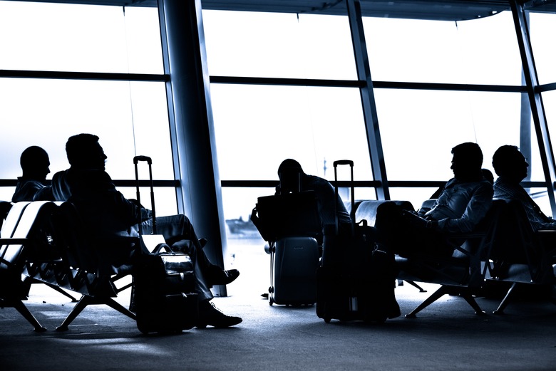 airport waiting