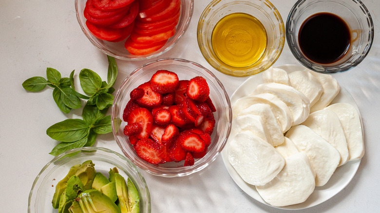 strawberry-avocado caprese salad ingredients 
