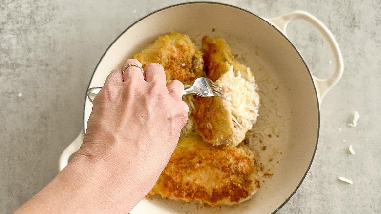cheese stuffed chicken breast 