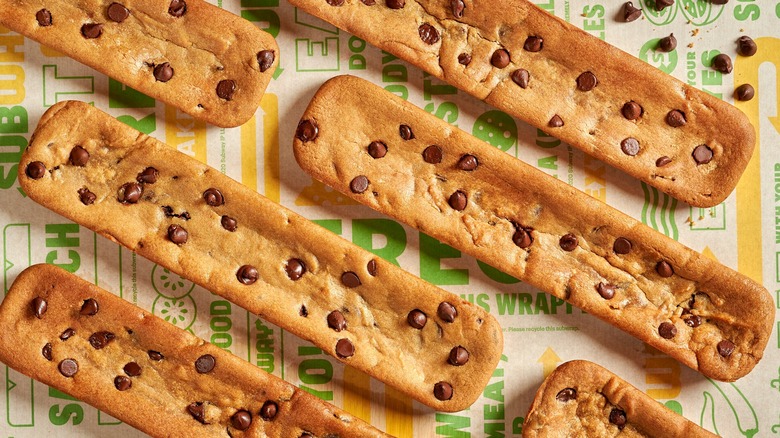 Footlong cookies from subway