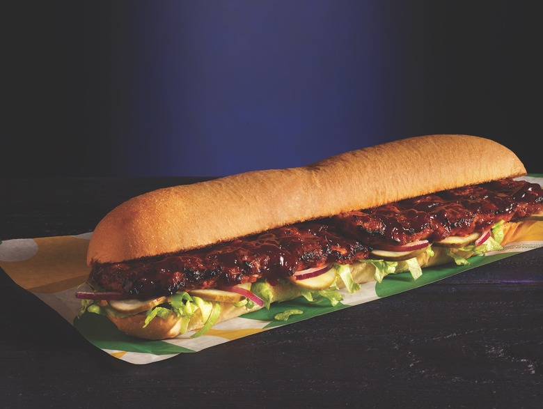 subway bbq footlong