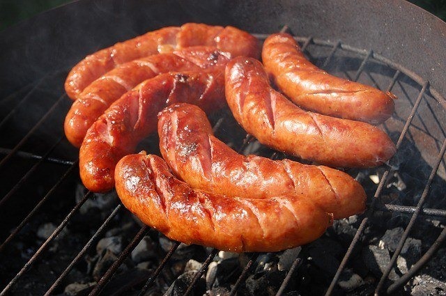 picture of grilled sausage