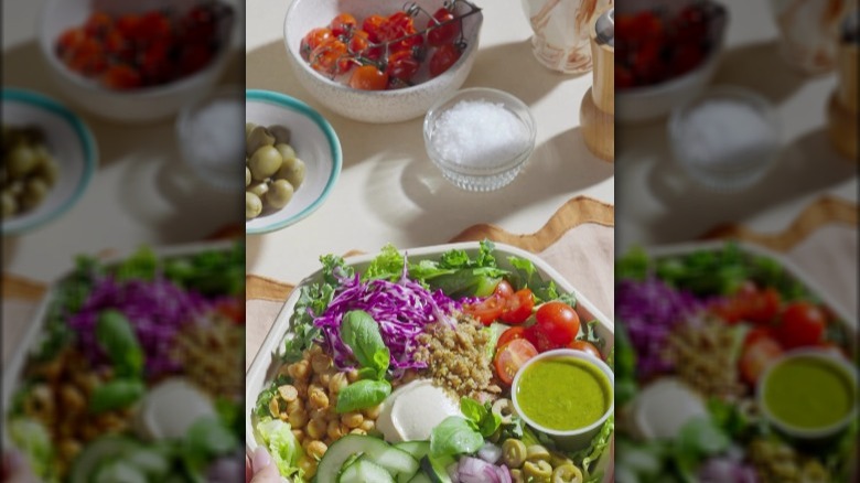 Sweetgreen Hummus Crunch Salad